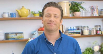 Jamie Oliver shares recipe for homemade bread - and it 'couldn't be easier'