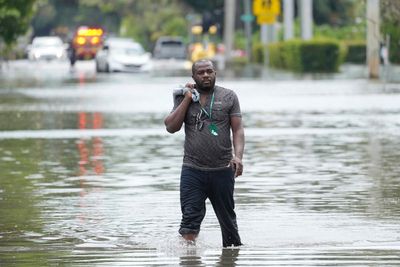 DeSantis seeks federal aid for Fort Lauderdale flood victims