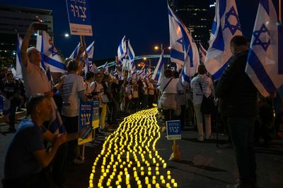 Israelis protest legal changes before nation's 75th birthday