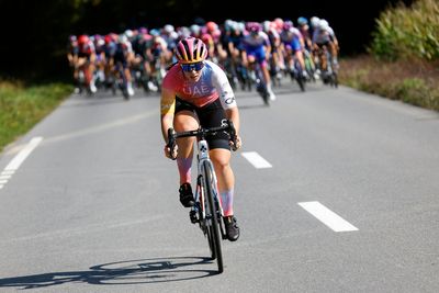 Linda Zanetti takes solo win at EPZ Omloop van Borsele