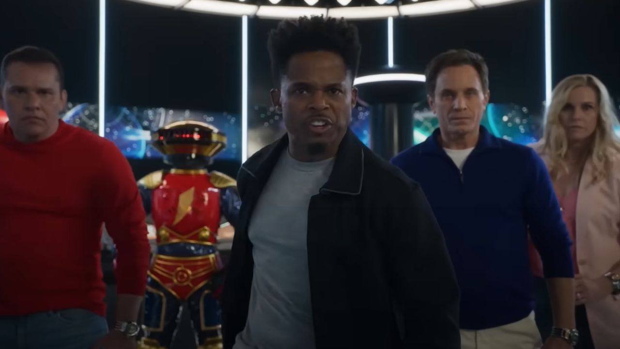5 Thoughts This Old-School Power Rangers Fan Had While…
