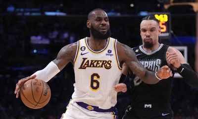 Dillon Brooks ejected from Game 3 after hitting LeBron James in his groin