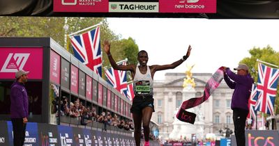 London Marathon 2023 start times: When do men's, women's and mass races begin?