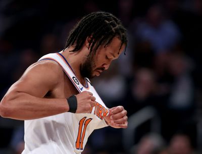 NBA Knicks on brink of advancing as Brunson sinks Cavs