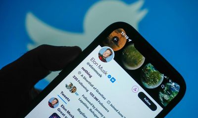 Twitter restores ‘blue tick’ free of charge to celebrities in U-turn