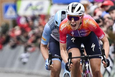 'I wanted this so badly' - Demi Vollering becomes new queen of Ardennes Classics