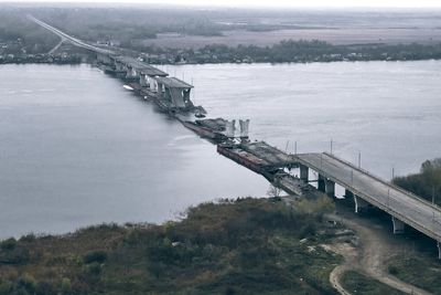 Russian shelling as Ukraine forces reportedly cross Dnieper River