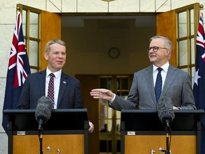 Kiwis delighted by Australia's citizenship embrace