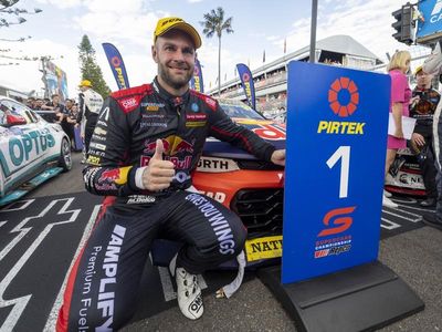 Champion Shane van Gisbergen extends Supercars deal