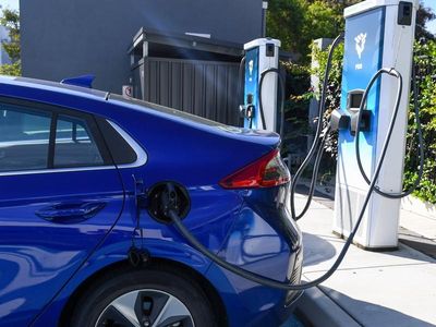 Doubled rebate makes Qld most generous state on EVs
