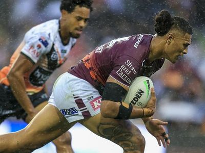 Trbojevic hurt as Manly come over the top of Tigers