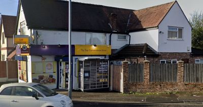 Men with baseball bats smash up corner shop and steal cigarettes