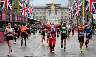 London Marathon in talks to help save cash-strapped UK Athletics