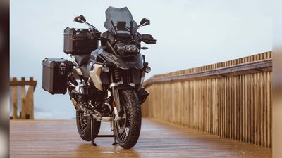 BMW Unveils Extensively Equipped R 1250 GS Ultimate Edition In Italy