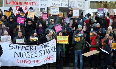 Ministers apply to high court to stop part of nurses’ strike in England