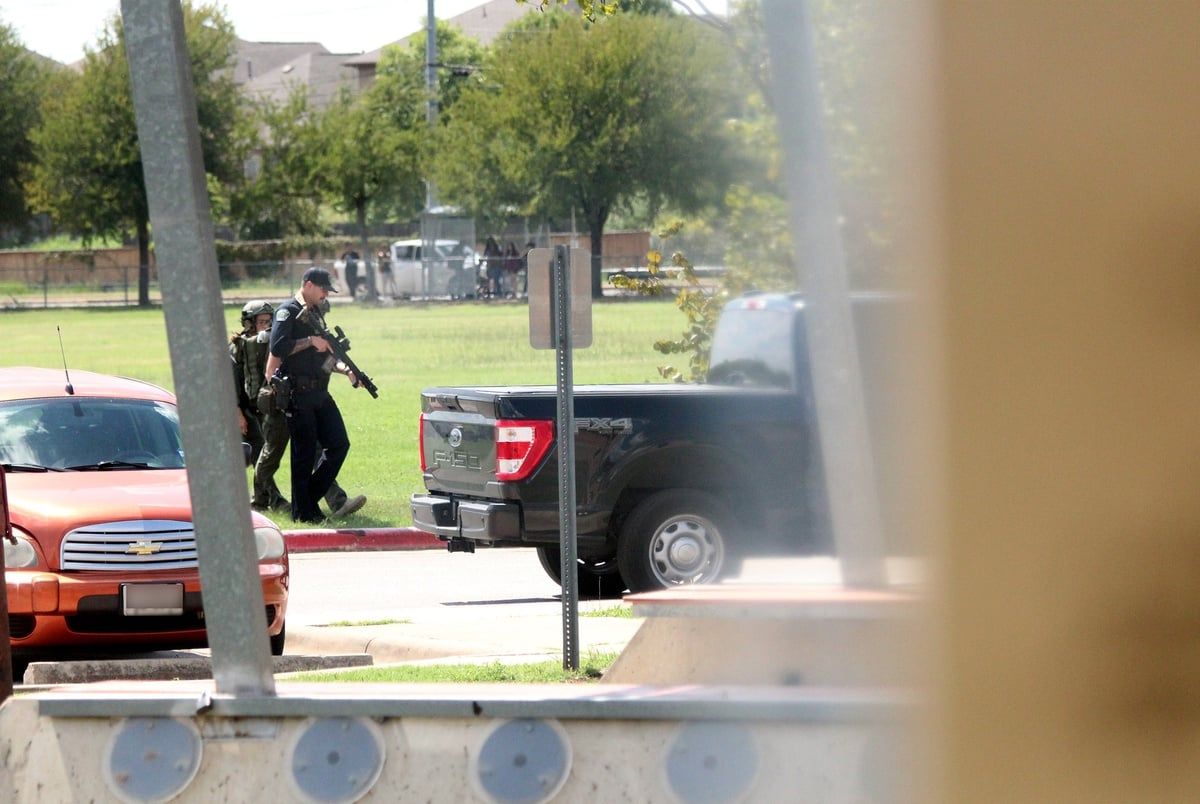 texas-house-votes-to-require-panic-buttons-in-every