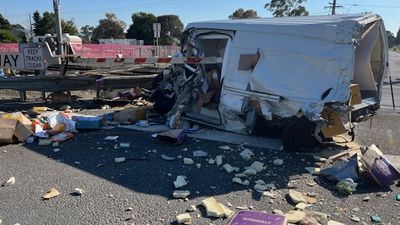 Princes Highway traffic slows after van, V/Line train crash at Yarragon in Victoria's east