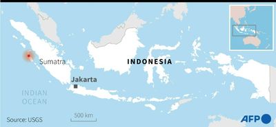 Powerful Indonesia quake sends islanders fleeing