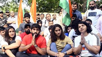Wrestlers file writ petition in Supreme Court, seek FIR against Brij Bhushan