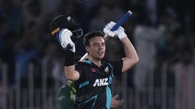 Pak vs NZ | Chapman’s century stuns Pakistan; Kiwis draw level in T20 series