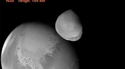 UAE Spacecraft Takes Close-up Photos of Mars’ Little Moon