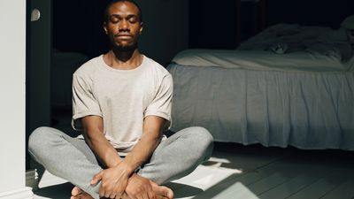 You only need 10 minutes to build mental strength with these two guided meditations for beginners