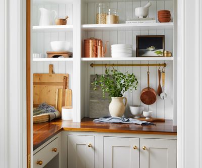 How should you layout a pantry? The 5 steps professional organizers take to the perfect set-up