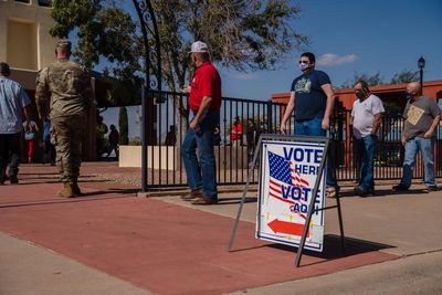 An end to political deadlock? Arizona’s experiment with third parties