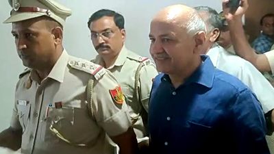 Delhi liquor excise policy case | CBI files supplementary charge-sheet against Manish Sisodia and three others