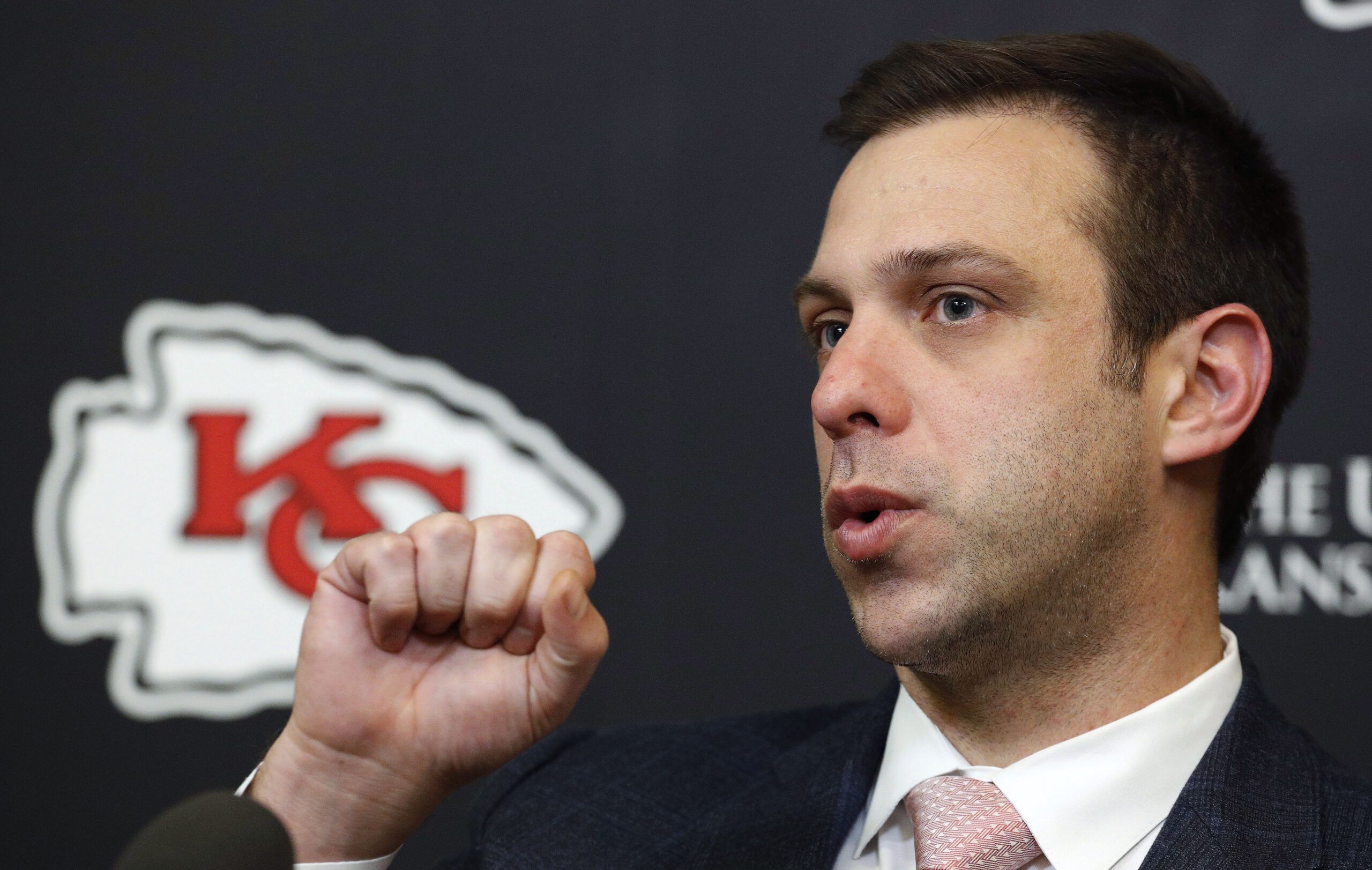 Updated look at Chiefs’ cap space ahead of 2023 NFL…