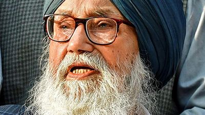 Akali Dal patriarch and former Punjab CM Parkash Singh Badal passes away