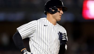 Does Anthony Rizzo really want to play until 40? But first things first: keeping the Yankees afloat