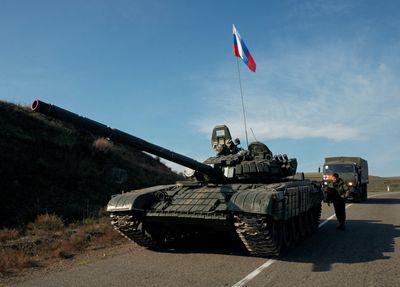 Russia holds talks with Armenia on easing Armenia-Azerbaijan tensions
