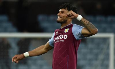 Tyrone Mings keeps Aston Villa on track for Europe with Fulham winner