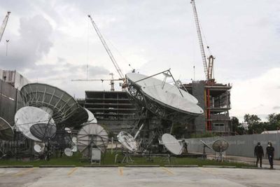 Senate committee mulls use of foreign satellites