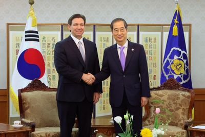 DeSantis talks trade with South Korean officials
