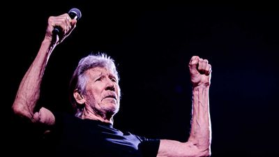 Frankfurt court overturns ruling barring Roger Waters from playing live in the city