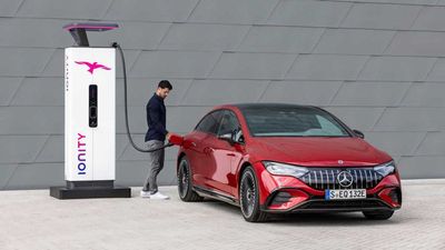 Mercedes Says EVs "Technically Superior" To E-Fuel Combustion Cars