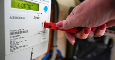 Government says people can still get £400 off energy bills - with £160 million unclaimed