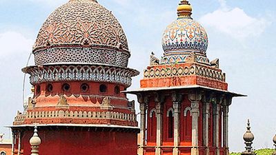 Summer respite: Madras High Court dispenses with requirement for lawyers to wear black robes