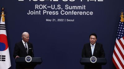U.S. moves to reassure South Korea of protection against nuclear attack