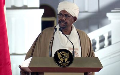 Former president Omar al-Bashir and allies out of jail as Sudan fighting flares