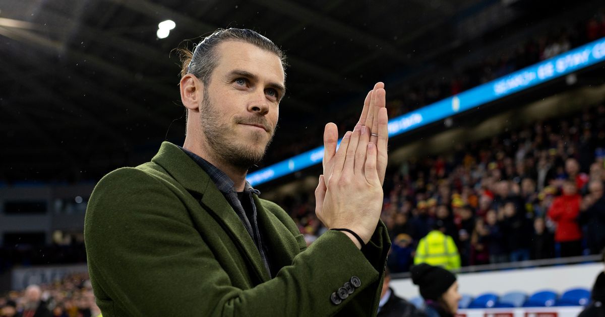 Football 2023: Ryan Reynolds' cheeky bid to get Gareth Bale to Wrexham