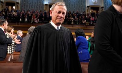Democrats condemn Roberts’ refusal to testify over US supreme court ethics row