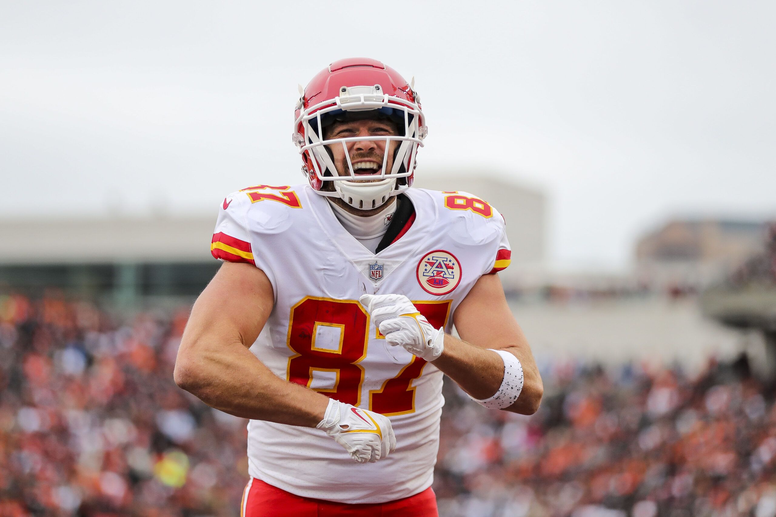 Kansas City Chiefs' Travis Kelce plans to play 'until the wheels fall off'  