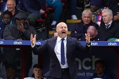 Sean Dyche wants to drive Everton revival with return of fanfare for club coach