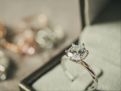 Engagement ring sales are reportedly down due to ‘engagement gap’ caused by pandemic