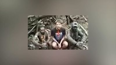 New Zealand pilot captured by Papuan fighters says he is ‘alive and well’ in new hostage video