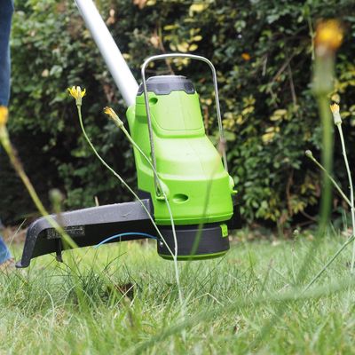 Greenworks G24LT28 cordless grass trimmer review
