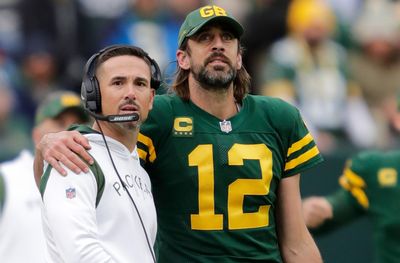 Packers say farewell to QB Aaron Rodgers